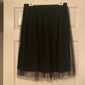 Knee length knit & tulle skirt